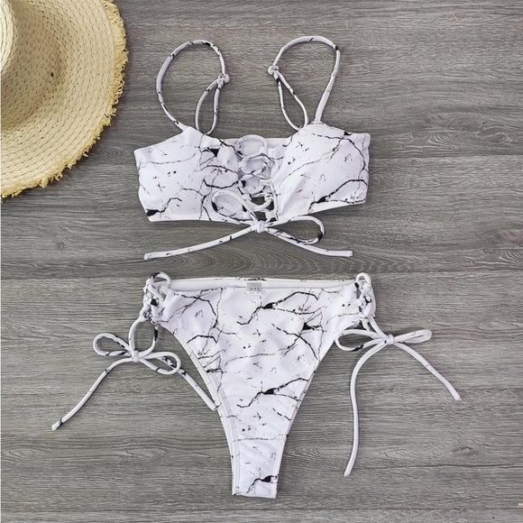 Marble Lace-up Bandeau Top Highwaisted Bikini Set - Picture 3 of 10